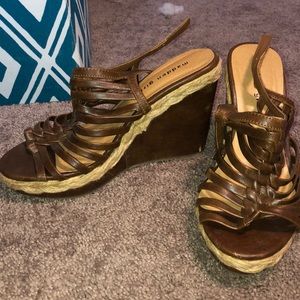 Size 9 wedges barely worn